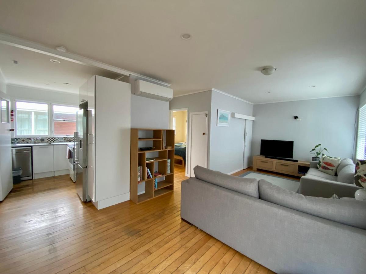 The Ngarata Nest ~ Amazing Location In Downtown Mount Villa Mount Maunganui Exterior photo